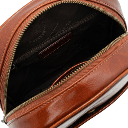 Santa Barbara Polo & Racquet Club Men Oil-tanned Leather Chest Bag